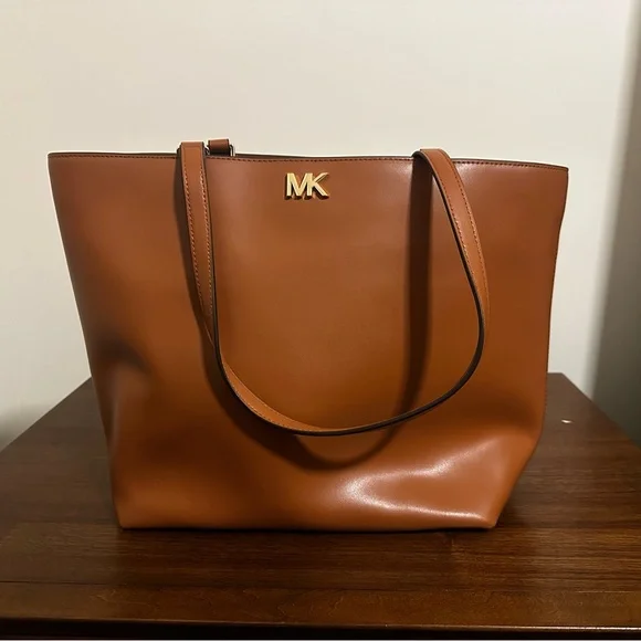 Michael Kors Tan Leather Tote - Picture 2 of 9